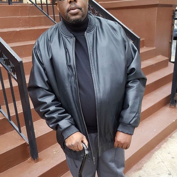 Meet your Posher, Keith - Picture 1 of 1